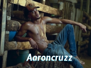 Aaroncruzz