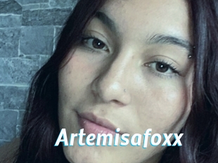 Artemisafoxx