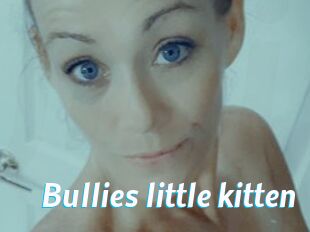 Bullies_little_kitten