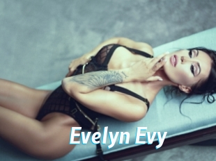 Evelyn_Evy