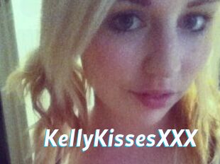 Kelly_KissesXXX