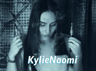 KylieNaomi
