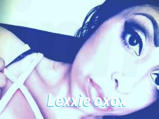 Lexxie_oxox