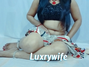 Luxrywife