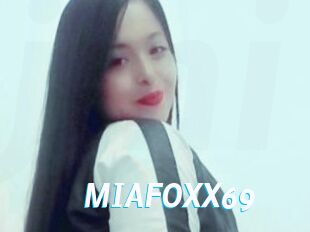 MIAFOXX69