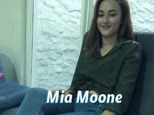 Mia_Moone