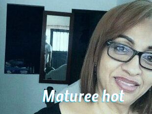 Maturee_hot