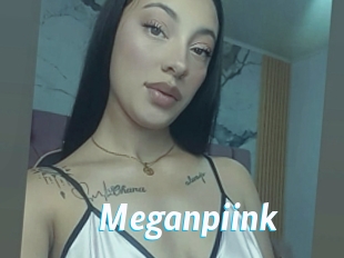 Meganpiink