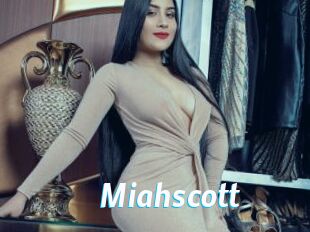 miahscott J Mine