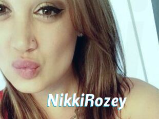 Nikki_Rozey