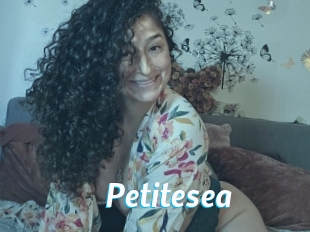 Petitesea