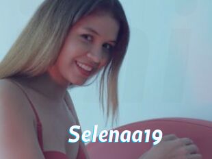 Selenaa19