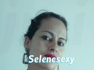 Selenesexy