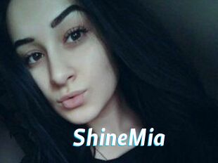 ShineMia