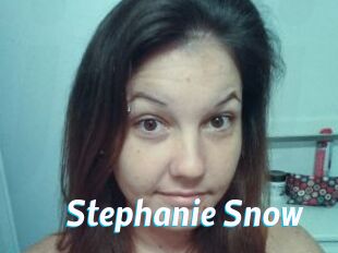 Stephanie_Snow