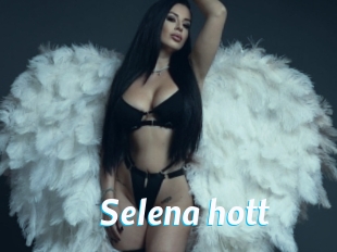 Selena_hott