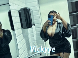 Vickyye